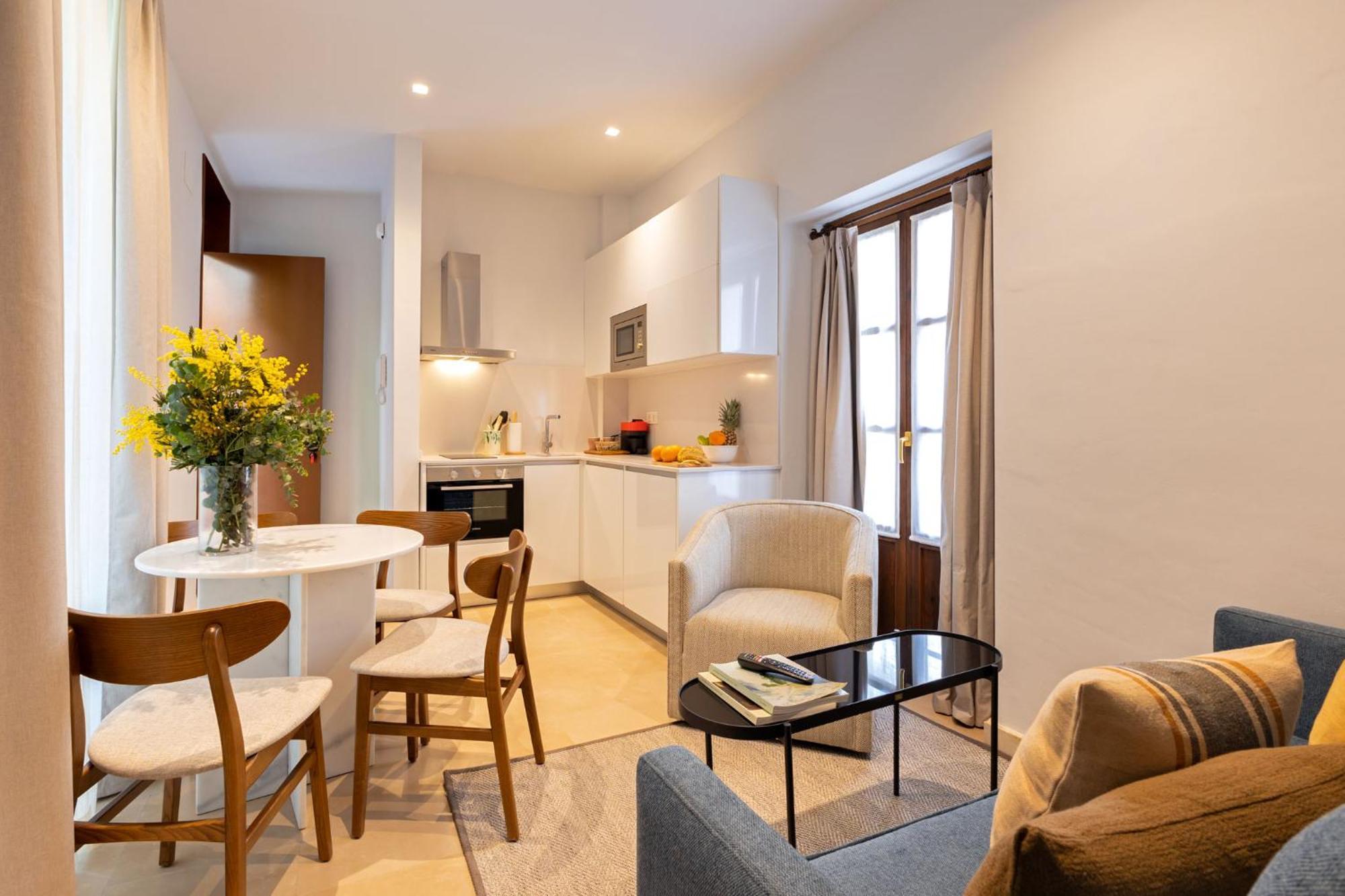 Angeles 6- Giralda Luxury By Valcambre Lägenhet Sevilla Rum bild